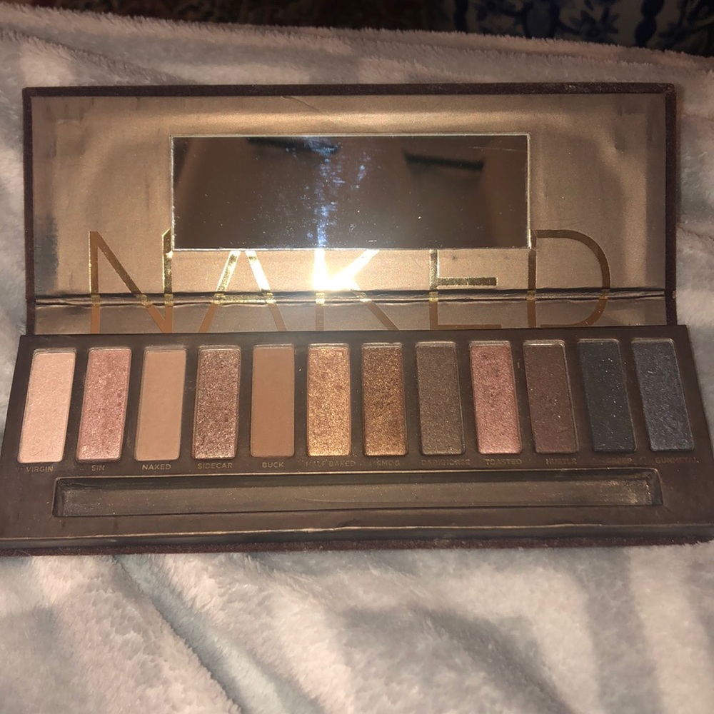 UD discontinued NAKED palette